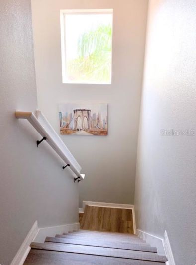 Image No.3-4 Bed Townhouse for sale