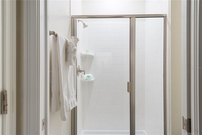 Image No.12-5 Bed Townhouse for sale