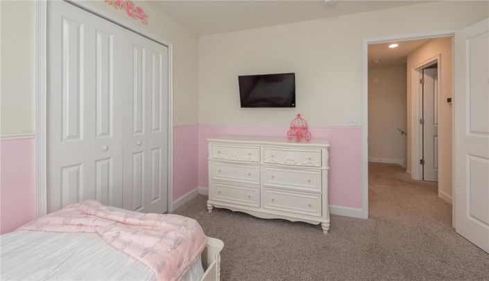 Image No.29-5 Bed Townhouse for sale