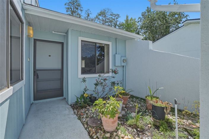 Image No.5-2 Bed Villa for sale