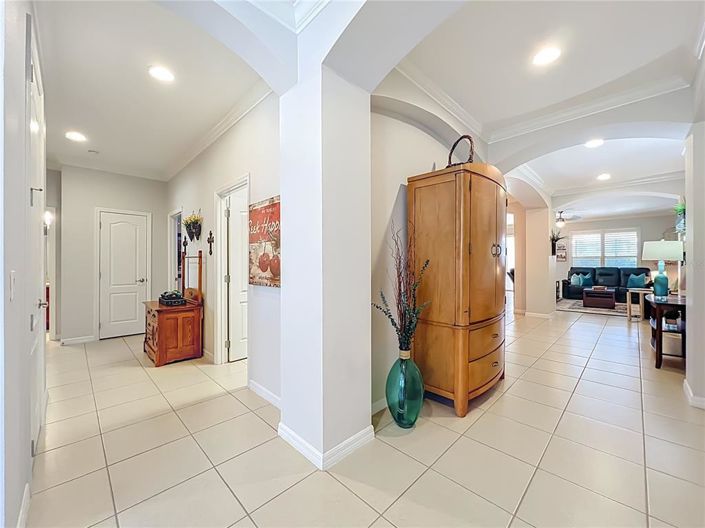 Image No.9-4 Bed House for sale