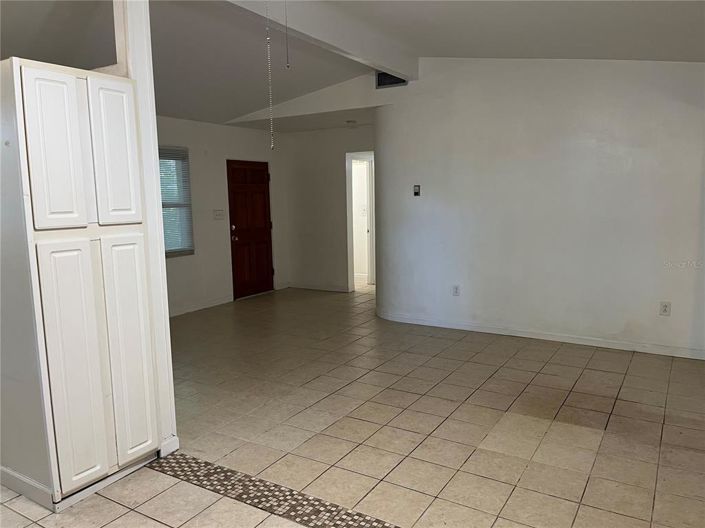 Image No.36-3 Bed House for sale