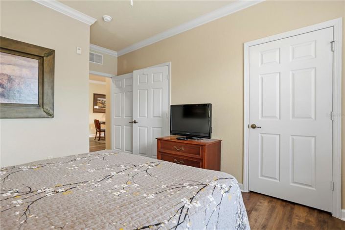 Image No.10-3 Bed Apartment for sale