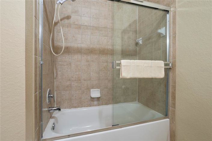 Image No.19-3 Bed Apartment for sale