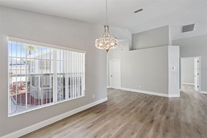 Image No.29-Maison de 4 chambres à vendre à Saint John