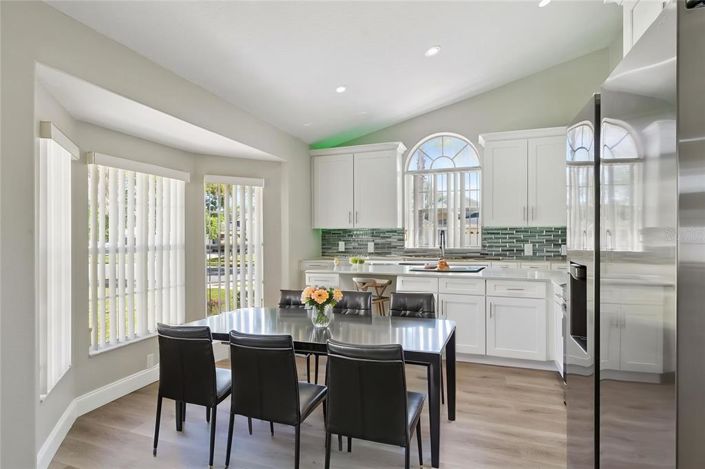 Image No.4-4 Bed House for sale