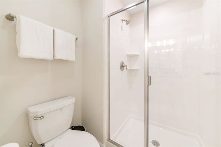 Image No.19-4 Bed Townhouse for sale