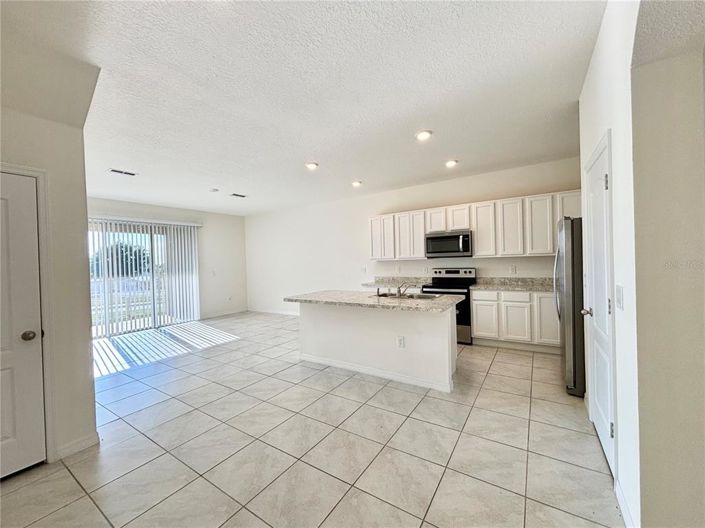 Image No.3-3 Bed Townhouse for sale