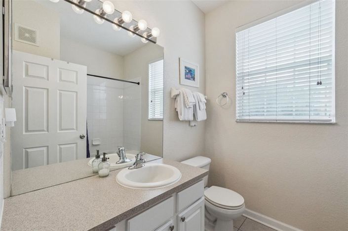 Image No.18-3 Bed Apartment for sale