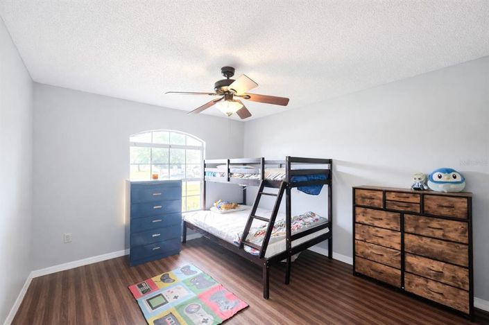 Image No.20-3 Bed House for sale