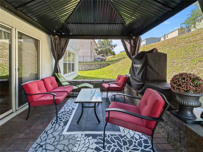 Image No.31-7 Bed House for sale