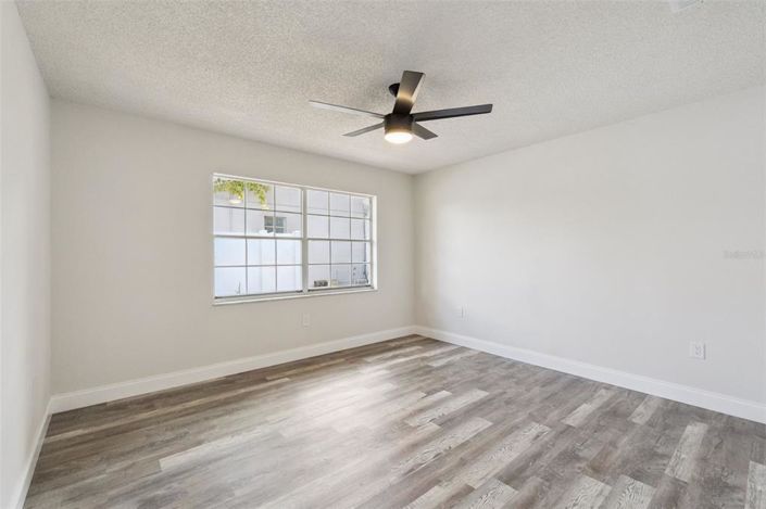 Image No.15-Maison de 4 chambres à vendre à Saint John