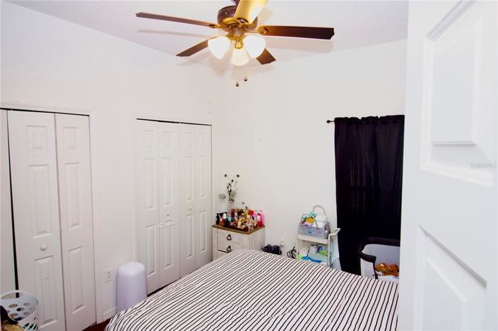 Image No.13-4 Bed House for sale