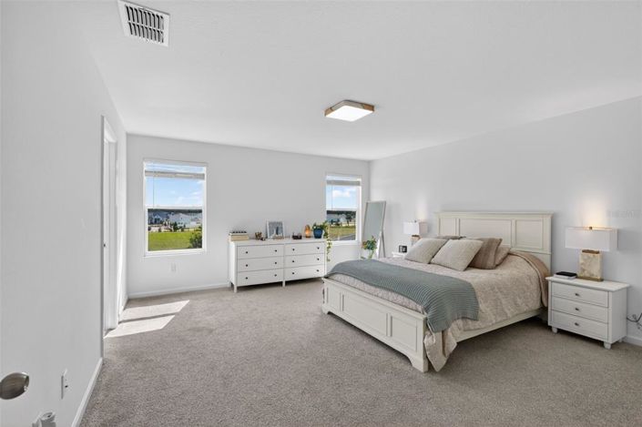 Image No.19-5 Bed House for sale