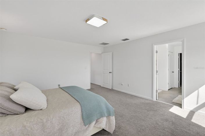 Image No.28-5 Bed House for sale
