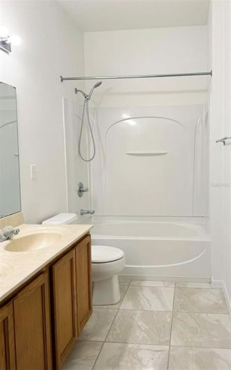 Image No.13-4 Bed House for sale