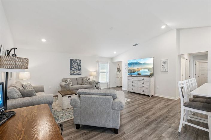 Image No.5-3 Bed House for sale