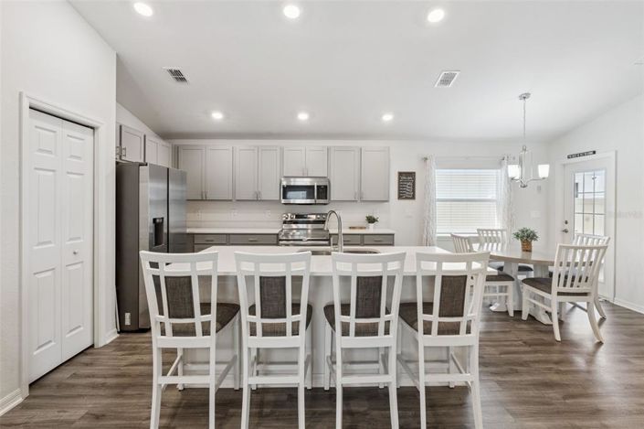 Image No.7-3 Bed House for sale