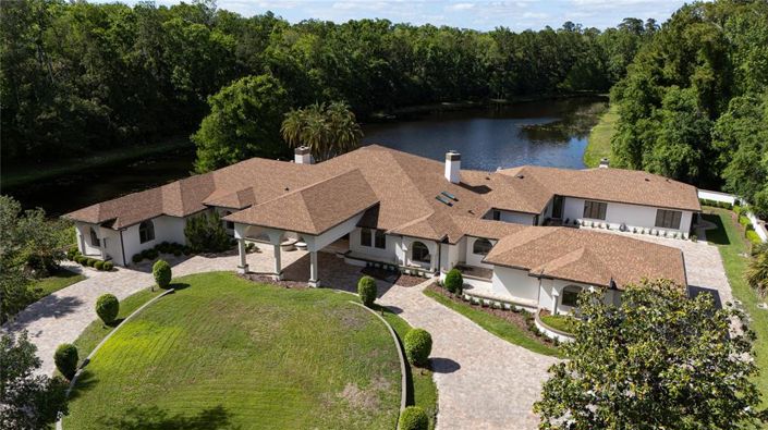 Image No.2-Maison de 5 chambres à vendre à Saint John