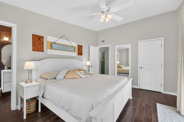 Image No.23-3 Bed House for sale