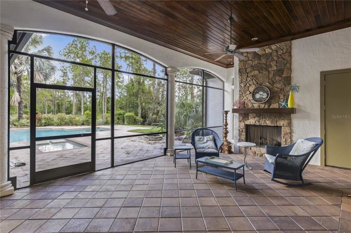 Image No.37-5 Bed House for sale