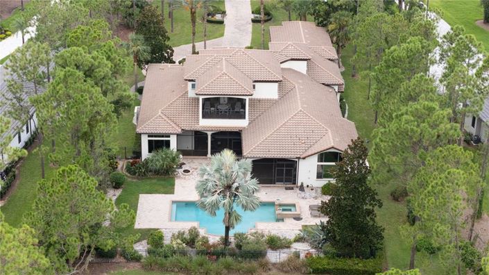 Image No.50-5 Bed House for sale