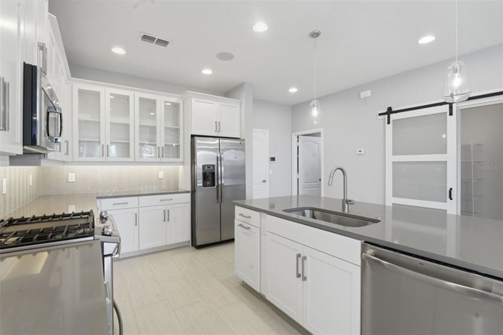 Image No.29-3 Bed House for sale
