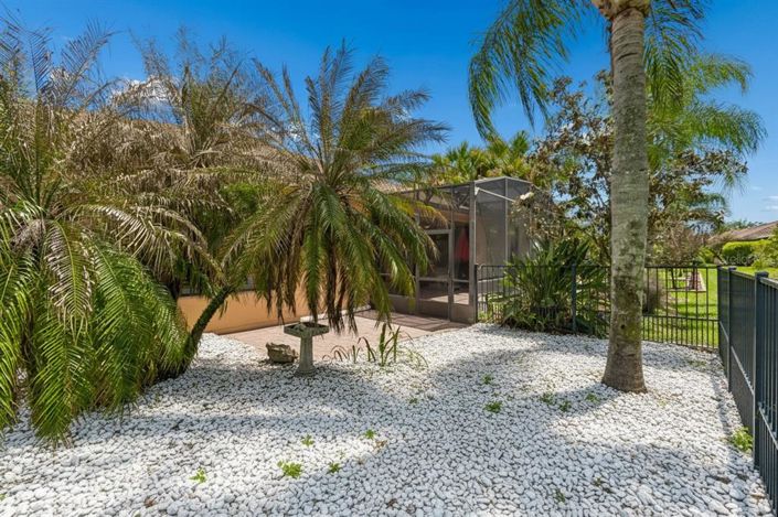 Image No.44-2 Bed House for sale