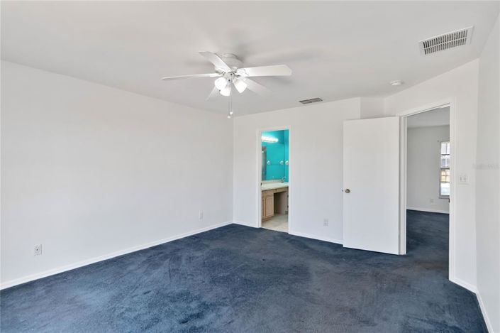 Image No.19-4 Bed House for sale