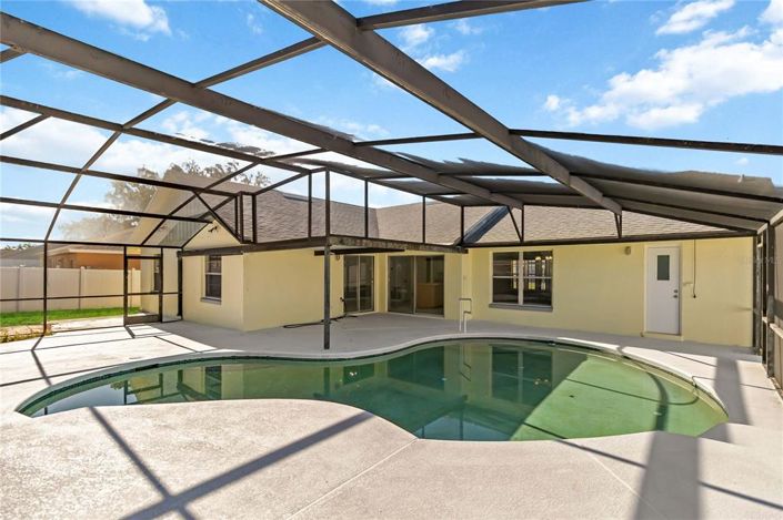 Image No.32-4 Bed House for sale