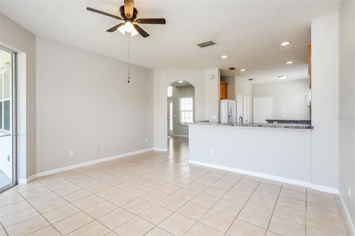 Image No.6-3 Bed House for sale
