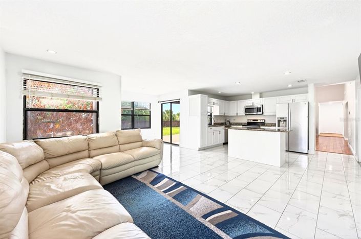 Image No.16-4 Bed House for sale