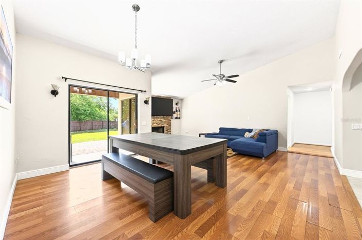 Image No.7-4 Bed House for sale