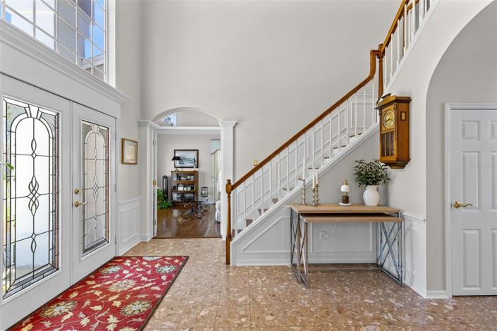 Image No.2-4 Bed House for sale