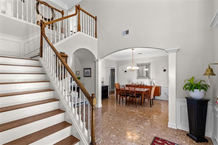 Image No.3-4 Bed House for sale
