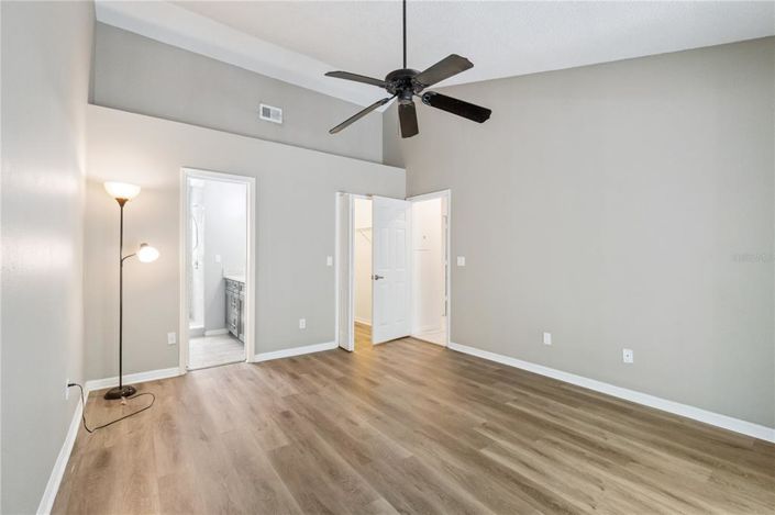 Image No.8-3 Bed Apartment for sale