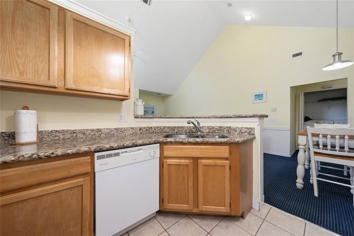 Image No.13-Appartement de 2 chambres à vendre à Saint John