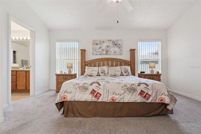 Image No.15-4 Bed House for sale