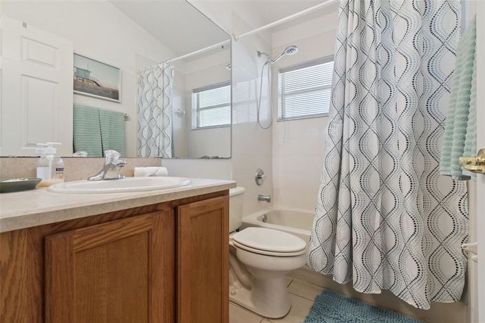 Image No.25-4 Bed House for sale