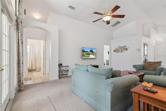 Image No.5-4 Bed House for sale