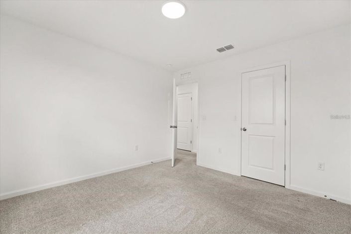 Image No.12-5 Bed House for sale