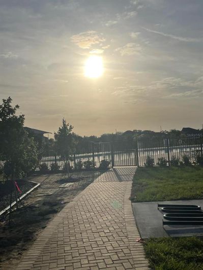 Image No.21-3 Bed Townhouse for sale