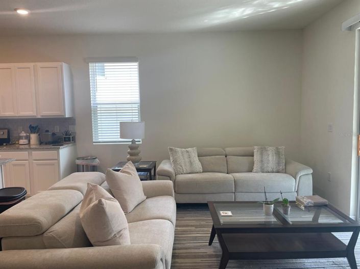 Image No.8-3 Bed Townhouse for sale