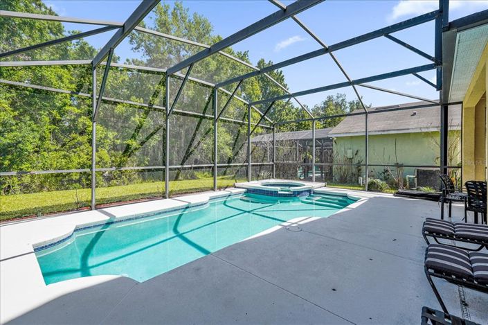 Image No.29-4 Bed House for sale