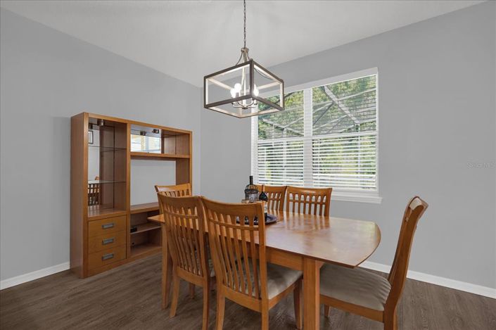 Image No.9-4 Bed House for sale