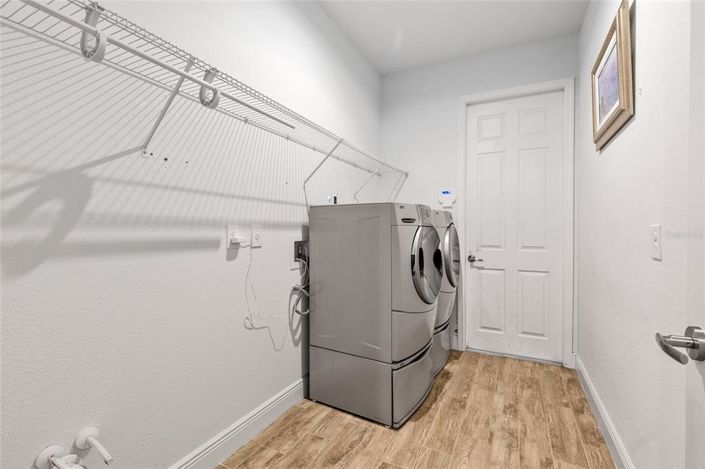 Image No.23-7 Bed House for sale