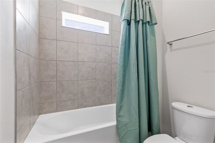 Image No.41-7 Bed House for sale