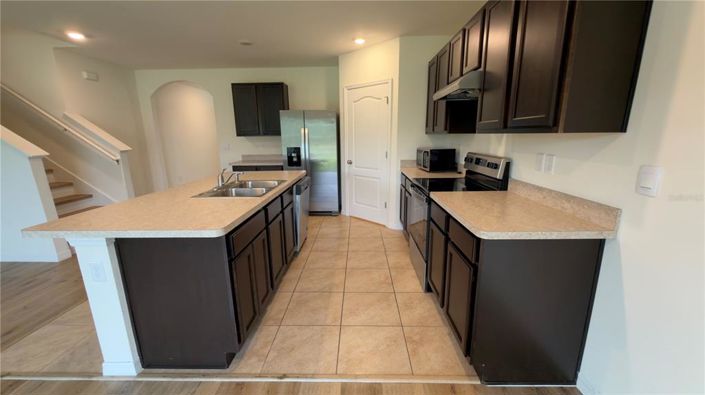 Image No.15-5 Bed House for sale