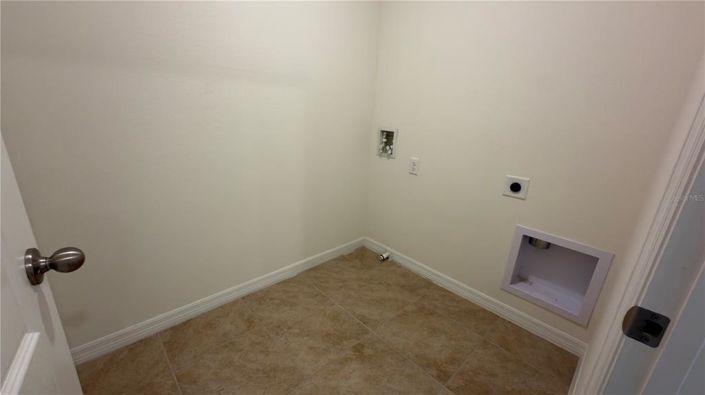 Image No.36-5 Bed House for sale