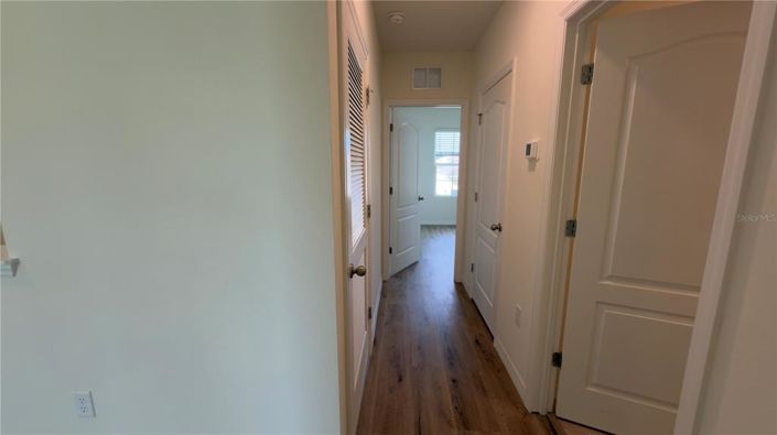 Image No.40-5 Bed House for sale